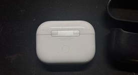 Used
													Apple AirPods Pro 2 - USB-C, photo 4 of 4