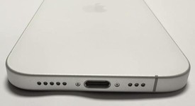 Good
													Apple iPhone 16 - Unlocked, White, 128 GB, A3081, photo 2 of 9