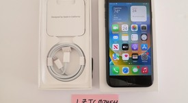 Mint
													Apple iPhone SE 3rd Gen 2022 - Unlocked, Midnight, 64 GB, A2595, photo 1 of 11