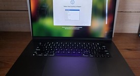 Good
													MacBook Pro Late 2023 (M3) - 16" - Apple M3 Max 16-core, Black, 2 TB, 64 GB, 40-core GPU, photo 2 of 17