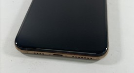 Good
													Apple iPhone Xs Max - Unlocked, Gold, 64 GB, A1921, photo 3 of 10
