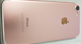 Good
													Apple iPhone 7 - Unlocked, Rose Gold, 32 GB, A1660, photo 3 of 3