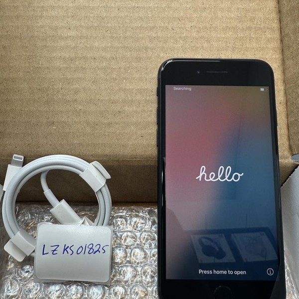 Apple iPhone SE 3rd Gen 2022 - Unlocked, 64 GB, Midnight, A2595