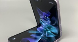 Good
													Samsung Galaxy Z Flip3 5G - AT&T, Lavender, 256 GB, 8 GB, SM-F711U, photo 4 of 8