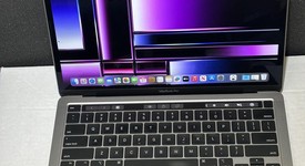 Fair
													MacBook Pro 2022 - 13" - Apple M2, Gray, 512 GB, 8 GB, photo 1 of 10