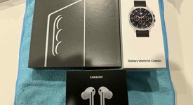 Good
													Samsung Galaxy Z Fold7 - Unlocked, Blue Shadow, 512 GB, 12 GB, SM-F966U1, photo 4 of 22