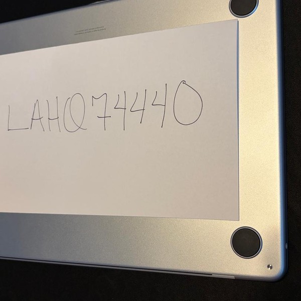 MacBook Air 2025 (M4) - 13 inch - 512 GB, Sky Blue, 16 GB, Apple M4