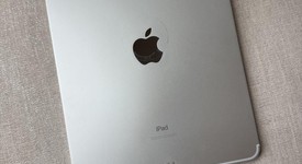 Fair
													Apple iPad Pro 11" 2018 - AT&T, Silver, 64 GB, A2013, photo 2 of 5