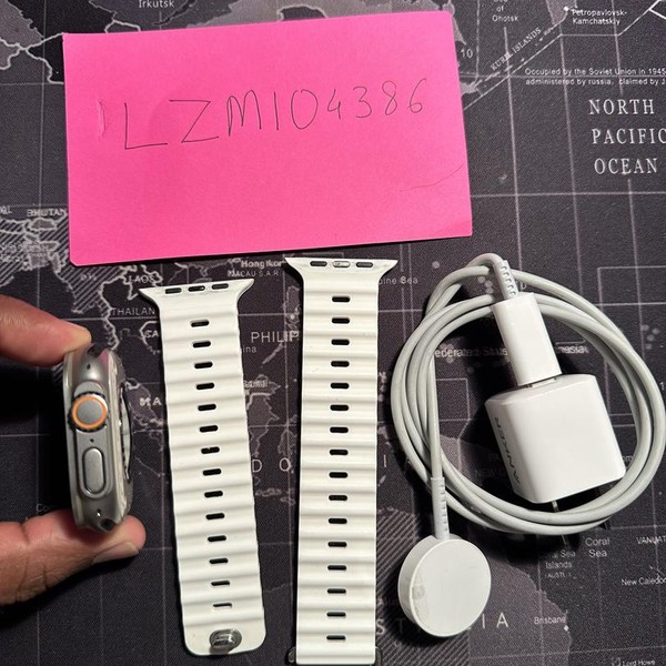 Apple Watch Ultra 2 49mm - Unlocked, Natural, A2986