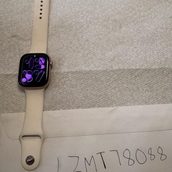 Apple Watch Series 10 46mm - Rose Gold, A2999 - GPS, Aluminum