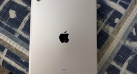 Mint
													Apple iPad 10th Gen - Wi-Fi, Silver, 64 GB, A2696, photo 3 of 9
