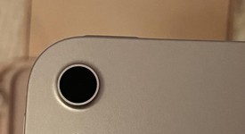 Mint
													Apple iPad 10th Gen - Wi-Fi, Silver, 64 GB, A2696, photo 5 of 37