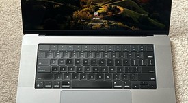 Good
													MacBook Pro 2021 - 16" - Apple M1 Pro 10-core, Gray, 1 TB, 16 GB, photo 4 of 9