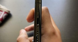 Good
													Apple iPhone Xs - Unlocked, Gray, 64 GB, A1920, photo 4 of 8