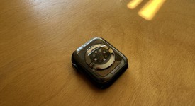 Mint
													Apple Watch Series 8 41mm - Unlocked, Midnight, A2772 - Cellular, Aluminum, photo 5 of 8