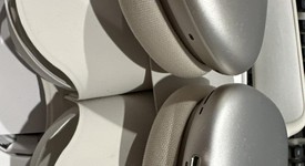 Used
													Apple AirPods Max USB-C - Starlight, photo 4 of 5