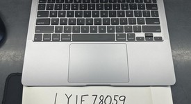 Good
													MacBook Air 2020 - 13" - I3, Silver, 256 GB, 8 GB, photo 3 of 12