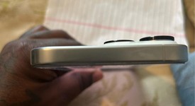 Mint
													Apple iPhone 16 Pro Max - Unlocked, White, 256 GB, A3084, photo 4 of 4