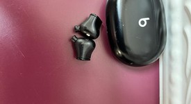 Used
													Beats Studio Buds - Black, photo 4 of 5