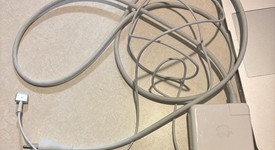 Good
													MacBook Air 2017 - 13" - I7, Silver, 128 GB, 8 GB, photo 4 of 10