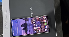 Mint
													Honor Magic V5 - Unlocked Non-US, White, 512 GB, 16 GB, photo 1 of 13