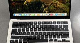 Good
													MacBook Air 2022 - 13" - Apple M2, Starlight, 256 GB, 8 GB, photo 1 of 16