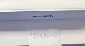 New
													MacBook Air 2025 (M4) - 13" - Apple M4, Midnight, 256 GB, 16 GB, photo 5 of 8