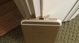 Mint
													Apple iPhone 6S - Other, Gold, 64 GB, A1688, photo 2 of 9
