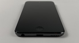 Mint
													Apple iPod Touch 7th Gen - Wi-Fi, Gray, 32 GB, photo 5 of 7