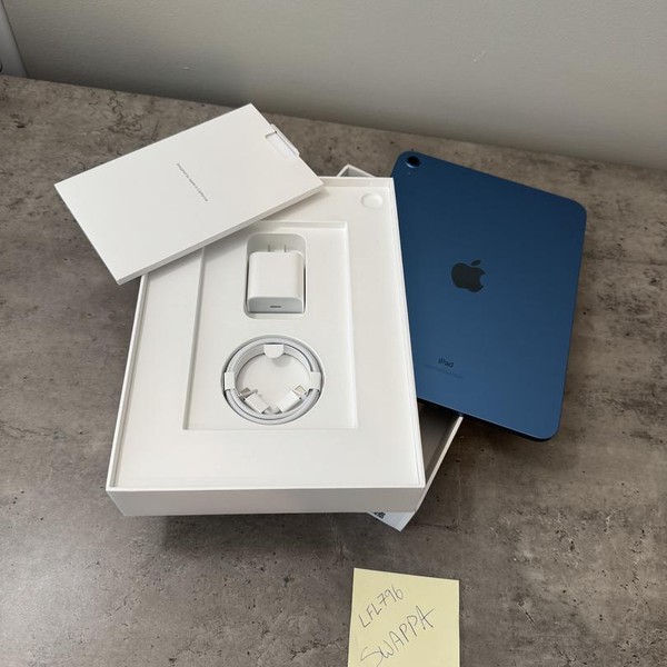 Apple iPad 10th Gen - Wi-Fi, 64 GB, Blue, A2696