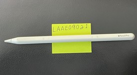 Good
													Apple Pencil Pro, photo 1 of 3