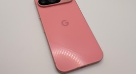 Good
													Google Pixel 9 - Unlocked, Peony, 128 GB, 12 GB, G2YBB, photo 3 of 10