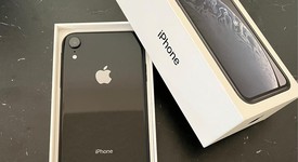 Good
													Apple iPhone Xr - Unlocked, Black, 64 GB, A1984, photo 2 of 8