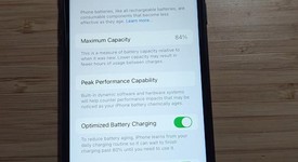 Fair
													Apple iPhone SE 3rd Gen 2022 - Unlocked, Midnight, 64 GB, A2595, photo 1 of 13