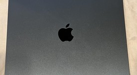 Mint
													Apple iPad Pro 13" (M4) 2024 - Unlocked, Black, 2 TB, 16 GB, A2926, Nano-texture Glass, photo 4 of 14