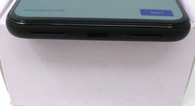 Good
													Google Pixel 4 XL - Unlocked, Black, 64 GB, 6 GB, G020J, Google Edition, photo 4 of 5