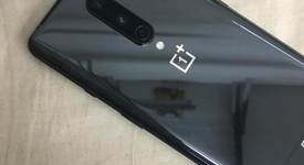 Good
													OnePlus 8 - Verizon, Black, 128 GB, 8 GB, IN2019, 5G UW, photo 2 of 7