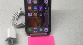 Mint
													Apple iPhone Xs Max - AT&T, Gold, 64 GB, A1921, photo 1 of 6