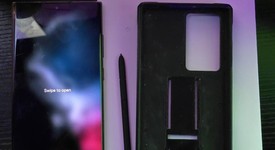 Good
													Samsung Galaxy S22 Ultra - AT&T, Black, 512 GB, 12 GB, SM-S908U, photo 1 of 3