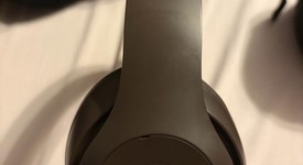 Used
													Beats Studio Pro - Brown, photo 4 of 4