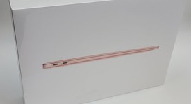 New
													MacBook Air 2020 - 13" - Apple M1, Gold, 256 GB, 8 GB, photo 1 of 2