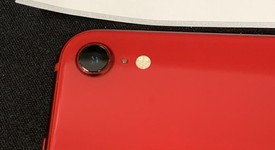 Good
													Apple iPhone SE 2nd Gen 2020 - Cricket, Red, 64 GB, A2275, photo 4 of 4