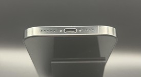 Mint
													Apple iPhone 16 Pro - Unlocked, Black, 512 GB, A3083, photo 5 of 9