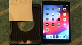 Good
													Apple iPad Air - Unlocked, Gray, 32 GB, photo 1 of 6