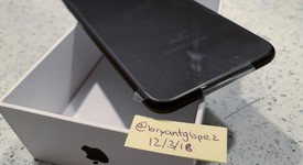 Mint
													Apple iPhone 7 Plus - Verizon, Black, 256 GB, A1661, photo 5 of 9