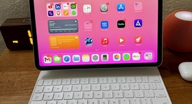 Mint
													Apple iPad Pro 11" 3rd Gen 2021 - Unlocked, Gray, 512 GB, photo 1 of 8