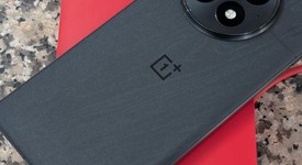 Mint
													OnePlus 13 - Unlocked, Black Eclipse, 512 GB, 16 GB, photo 2 of 14