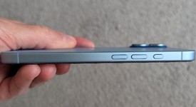 Mint
													Apple iPhone 17 - Unlocked, Mist Blue, 256 GB, A3258, photo 5 of 13