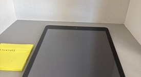 Fair
													Apple iPad 9th Gen - Wi-Fi, Gray, 64 GB, A2602, photo 2 of 7