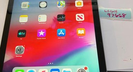 Fair
													Apple iPad Air - Wi-Fi, Gray, 32 GB, photo 1 of 3